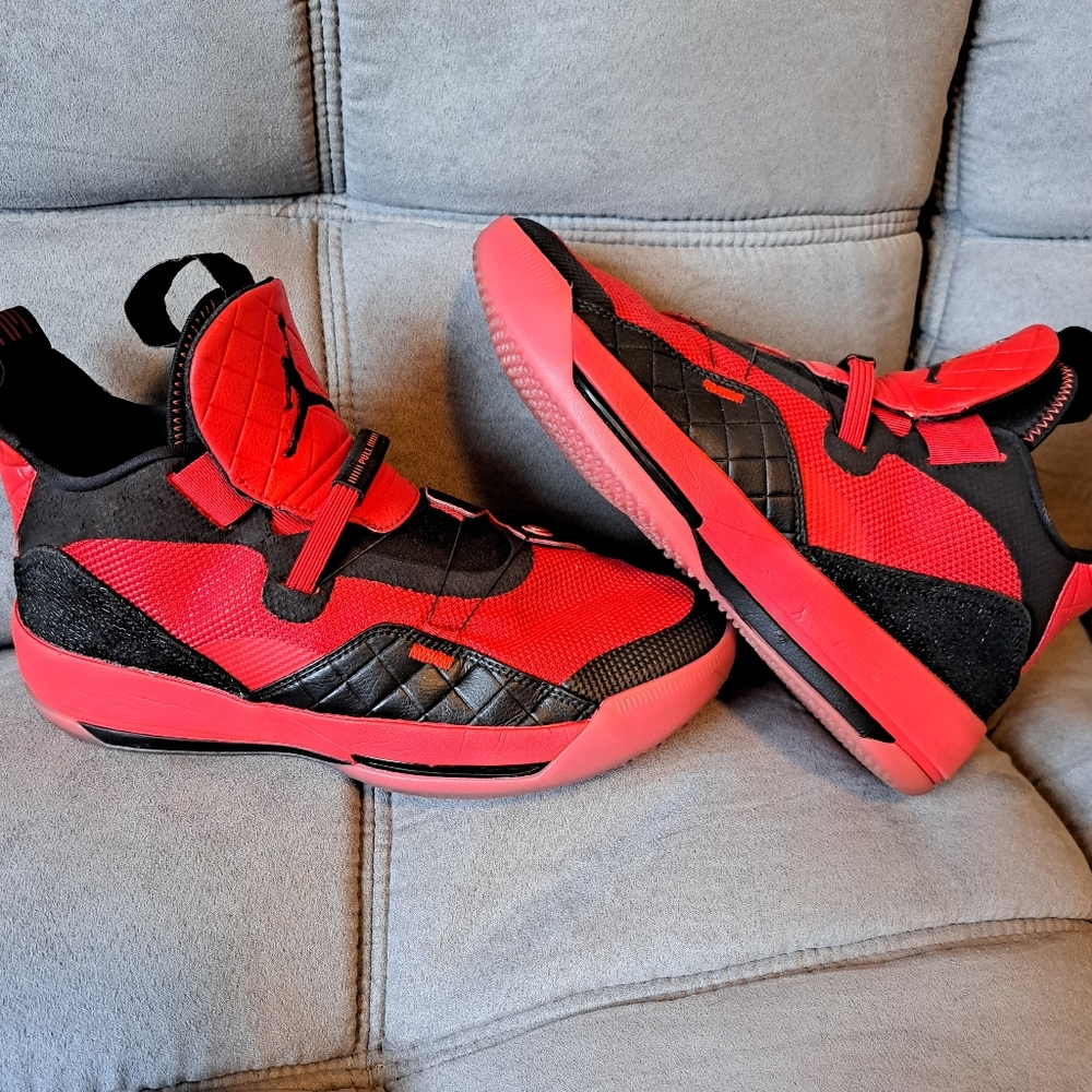 Nike Air Jordan 33s XXXIII custom